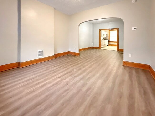 1832 E 28th St in Baltimore, MD - Building Photo - Building Photo