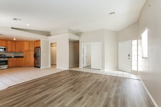 5439 Coleman St in North Las Vegas, NV - Building Photo - Building Photo