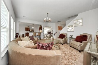 9423 Grand Spark Dr in Rosharon, TX - Building Photo - Building Photo