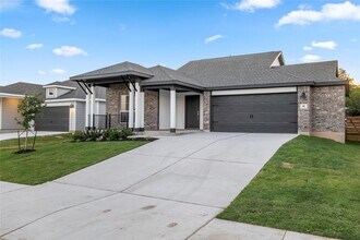 161 Keefer in Kyle, TX - Building Photo - Building Photo