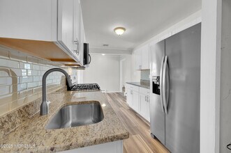 251 Sprucewood Dr in Brick, NJ - Building Photo - Building Photo