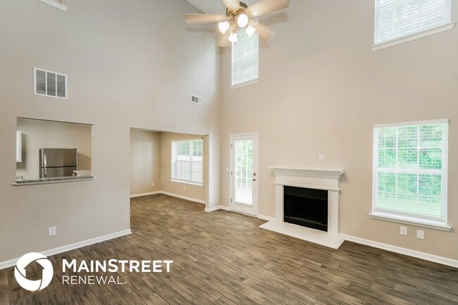 4809 Enclave Dr in Union City, GA - Building Photo - Building Photo