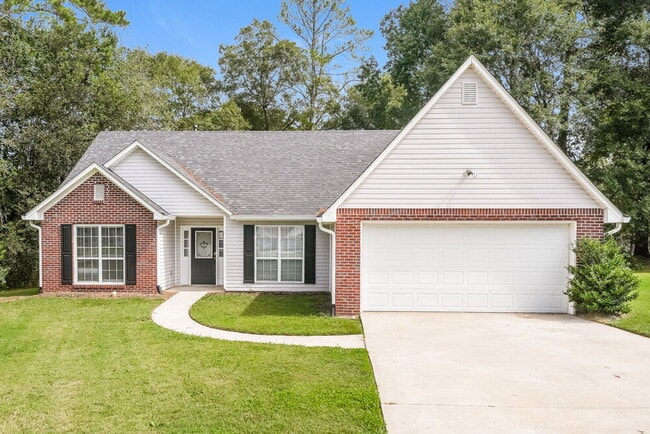 property at 40 Birchwood Ct