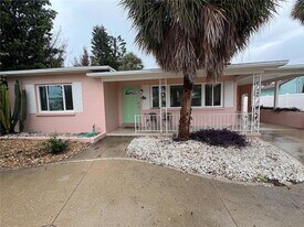 353 81st Ave, Unit 3036 in St Pete Beach, FL - Building Photo