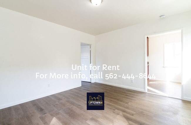 9254 Park St in Bellflower, CA - Building Photo - Building Photo