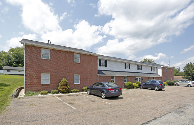 3160 Oregon Dr in Lower Burrell, PA - Building Photo - Building Photo