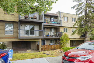 60 38a Ave SW Apartments