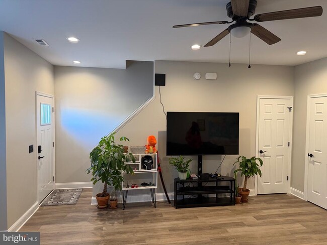 612 Zephyr Dr in Dayton, VA - Building Photo - Building Photo