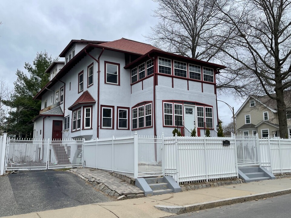 140 Bellevue St in Boston, MA - Foto de edificio