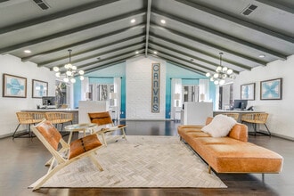 Canvas Apartments in Austin, TX - Building Photo - Building Photo