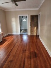 8841 S Blackstone Ave in Chicago, IL - Building Photo - Building Photo