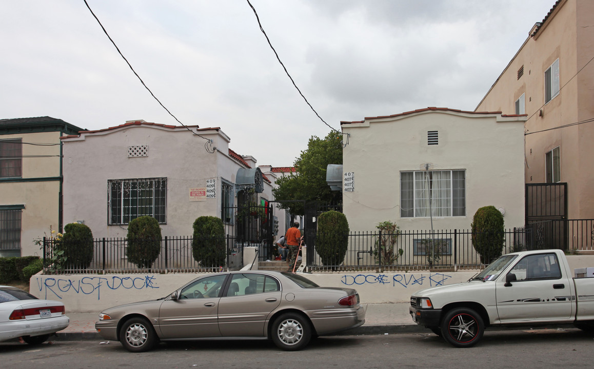 407-409 Witmer St in Los Angeles, CA - Building Photo