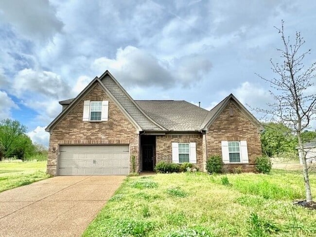 property at 8564 Courtly Cir N