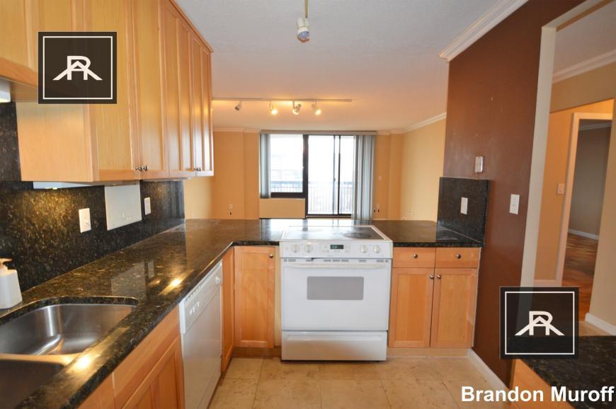 52-62 Longwood Ave in Brookline, MA - Building Photo