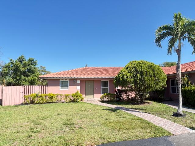 2301 NW 114th Ave in Coral Springs, FL - Building Photo - Building Photo
