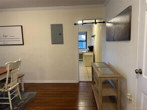 19 Old Mamaroneck Rd in White Plains, NY - Building Photo - Building Photo