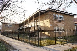 9032-9034 S Dauphin Ave Apartamentos