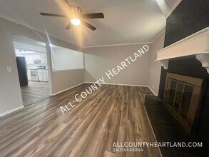 6406 Galaxie Dr in Oklahoma City, OK - Building Photo - Building Photo