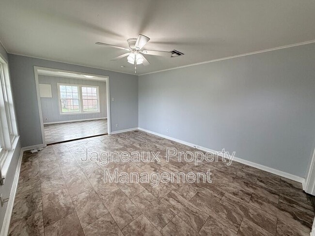 3502 Center St in Lake Charles, LA - Building Photo - Building Photo