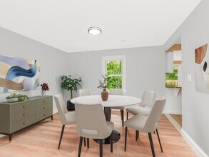 3 Idlewild Dr in Hyde Park, NY - Building Photo - Building Photo
