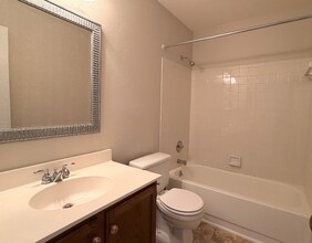 6140 Gray Gate Ln in Charlotte, NC - Building Photo - Building Photo