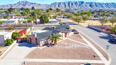 816 Marimba Dr in El Paso, TX - Building Photo - Building Photo