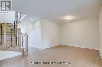 34 Virro Ct in Vaughan, ON - Building Photo - Building Photo