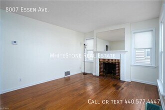 8007 Essen Ave in Parma, OH - Building Photo - Building Photo