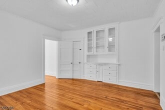 937 Grove St in Irvington, NJ - Building Photo - Building Photo