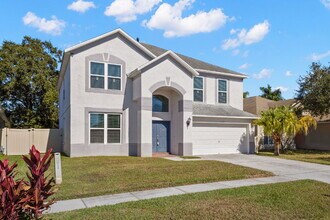1729 Open Field Loop in Brandon, FL - Building Photo - Building Photo