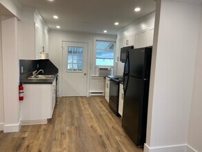 1316 E Chocolate Ave in Hershey, PA - Building Photo - Building Photo