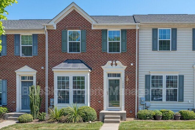 property at 1992 Asheville Dr