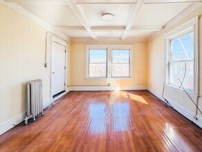 513 Washington St in Boston, MA - Building Photo - Building Photo