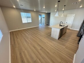 4000 Razor Dr in Washington, UT - Building Photo - Building Photo
