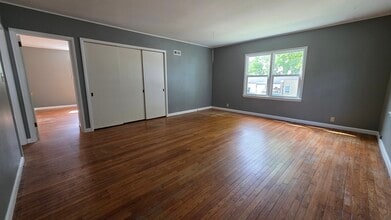 1817 E Ave NE in Cedar Rapids, IA - Building Photo - Building Photo