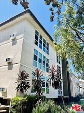 1833 Normandie Ave in Los Angeles, CA - Building Photo - Building Photo