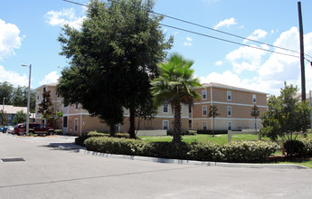 Kain Palms Apartments in Tampa, FL - Building Photo - Building Photo