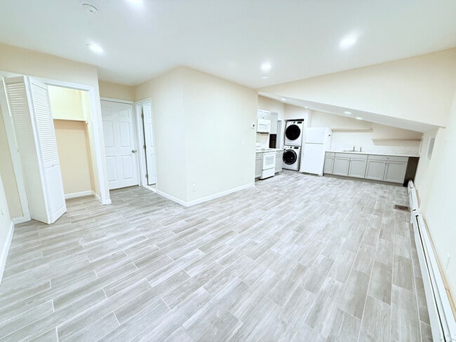 11 Webster Ave in Goshen, NY - Building Photo - Building Photo