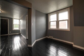 895 Howard St in Green Bay, WI - Building Photo - Building Photo