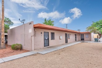 6724 W Palmaire Ave in Glendale, AZ - Building Photo - Building Photo