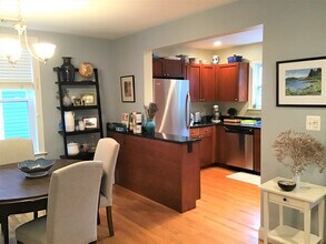 60 Magnolia Ave, Unit 2 in Cambridge, MA - Building Photo - Building Photo