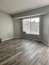 291 E Sage Ave in San Jacinto, CA - Building Photo - Building Photo