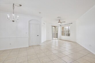 11564 Mizzon Dr, Unit 203 in Windermere, FL - Building Photo - Building Photo