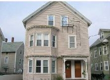 8 Daniels St in Pawtucket, RI - Building Photo