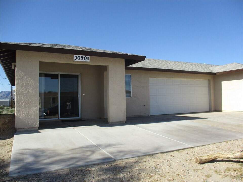 5080 La Calzada in Fort Mohave, AZ - Building Photo