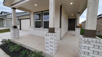 587 Avre Lp in Kyle, TX - Building Photo - Building Photo