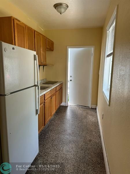 1321 Sharazad Blvd in Opa Locka, FL - Building Photo - Building Photo