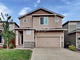 1993 NW 22nd St in McMinnville, OR - Building Photo