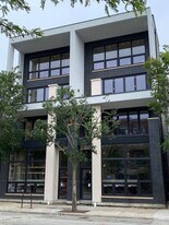 4647 N Clark St in Chicago, IL - Building Photo