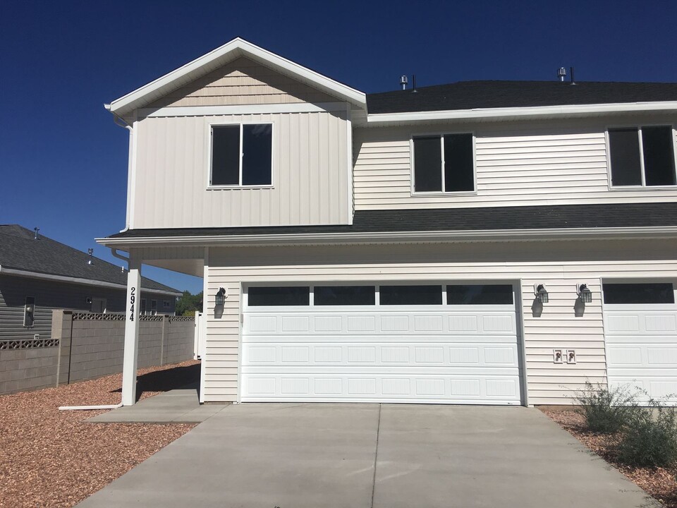 2944 Gemini Meadows Lane in Cedar City, UT - Building Photo